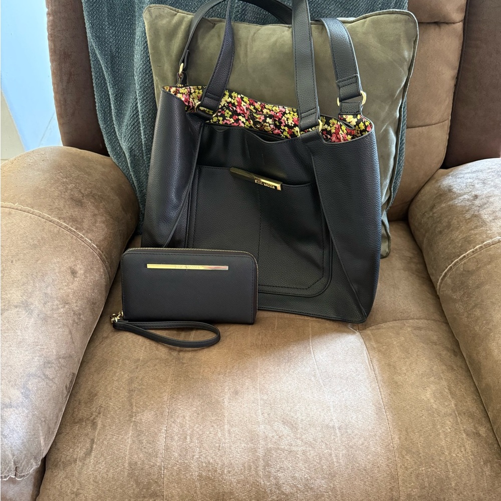 Elegant Black Steve Madden Tote Bag with Floral Interior & Wallet
